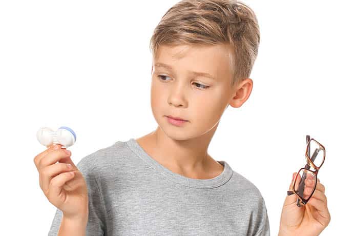 עדשות מגע לילדים